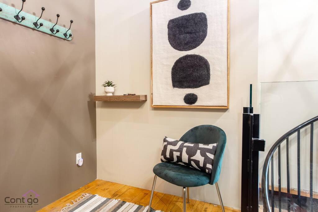Historic Jd Loft, Near Ice District, Rogers Place, Ug Parking Edmonton Bagian luar foto