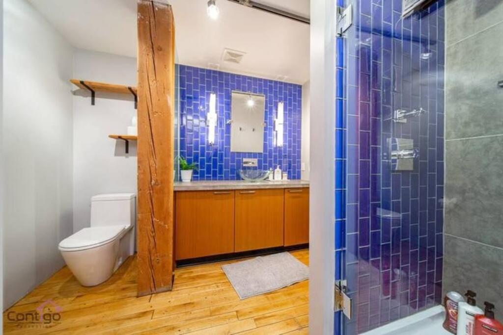 Historic Jd Loft, Near Ice District, Rogers Place, Ug Parking Edmonton Bagian luar foto