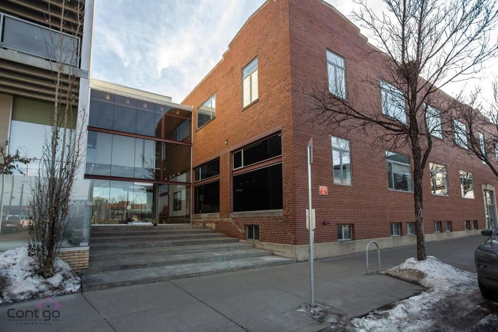 Historic Jd Loft, Near Ice District, Rogers Place, Ug Parking Edmonton Bagian luar foto